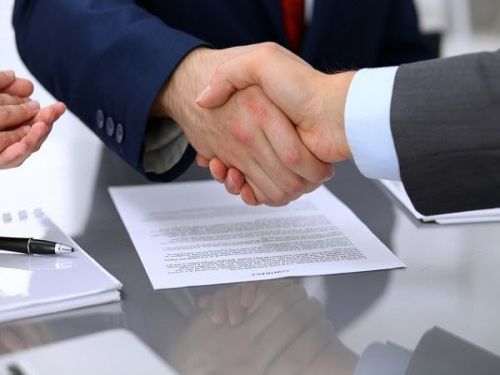 Tránh chọn làm chứng minh nhân dân giá rẻ, rất không an toàn cho bạn