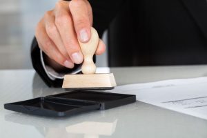 Vì sao dịch vụ khắc dấu giả được nhiều người tìm kiếm?