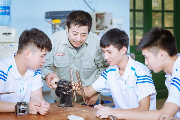 Trung Cấp Nghề Có Dễ Tìm Được Việc Làm Không